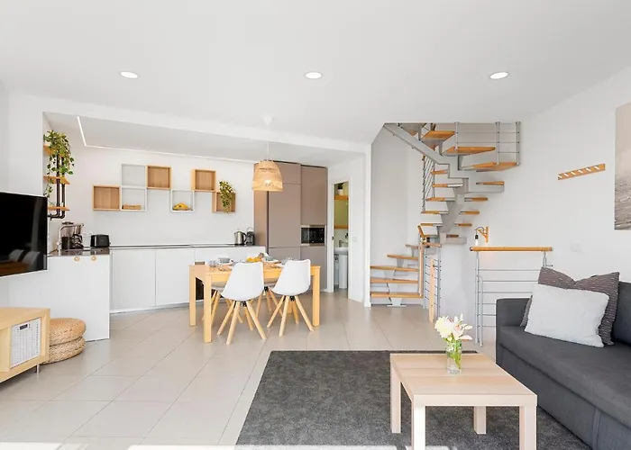 아파트 Medano4you Surfers Paradise Beachfront 엘메다노